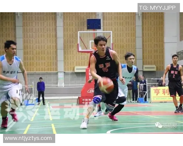 深圳排球队以97分领跑总决赛积分榜展现强大实力和竞争优势 深圳排球队以97分领跑总决赛积分榜展现强大实力和竞争优势