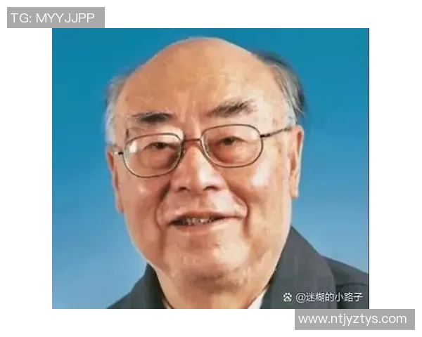 海参哥足球明星的真实身份揭晓背后的故事与成就分析 海参哥足球明星的真实身份揭晓背后的故事与成就分析