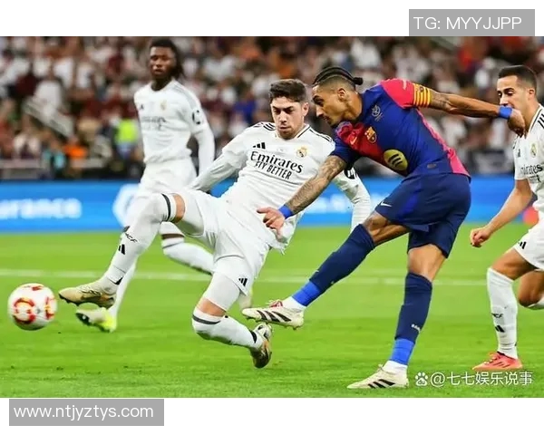 被打巴掌的足球明星背后的故事与荣耀之路 被打巴掌的足球明星背后的故事与荣耀之路