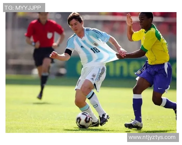 客场魅力四射的足球明星们如何赢得球迷的热爱与支持